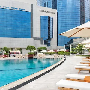 Le Royal Meridien Отель